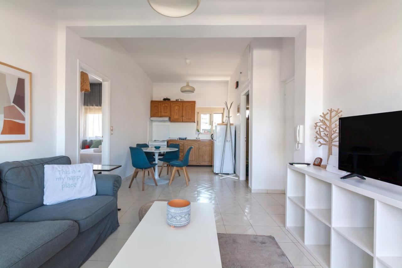 Lovely Apartment Close To The City Center كاندية المظهر الخارجي الصورة