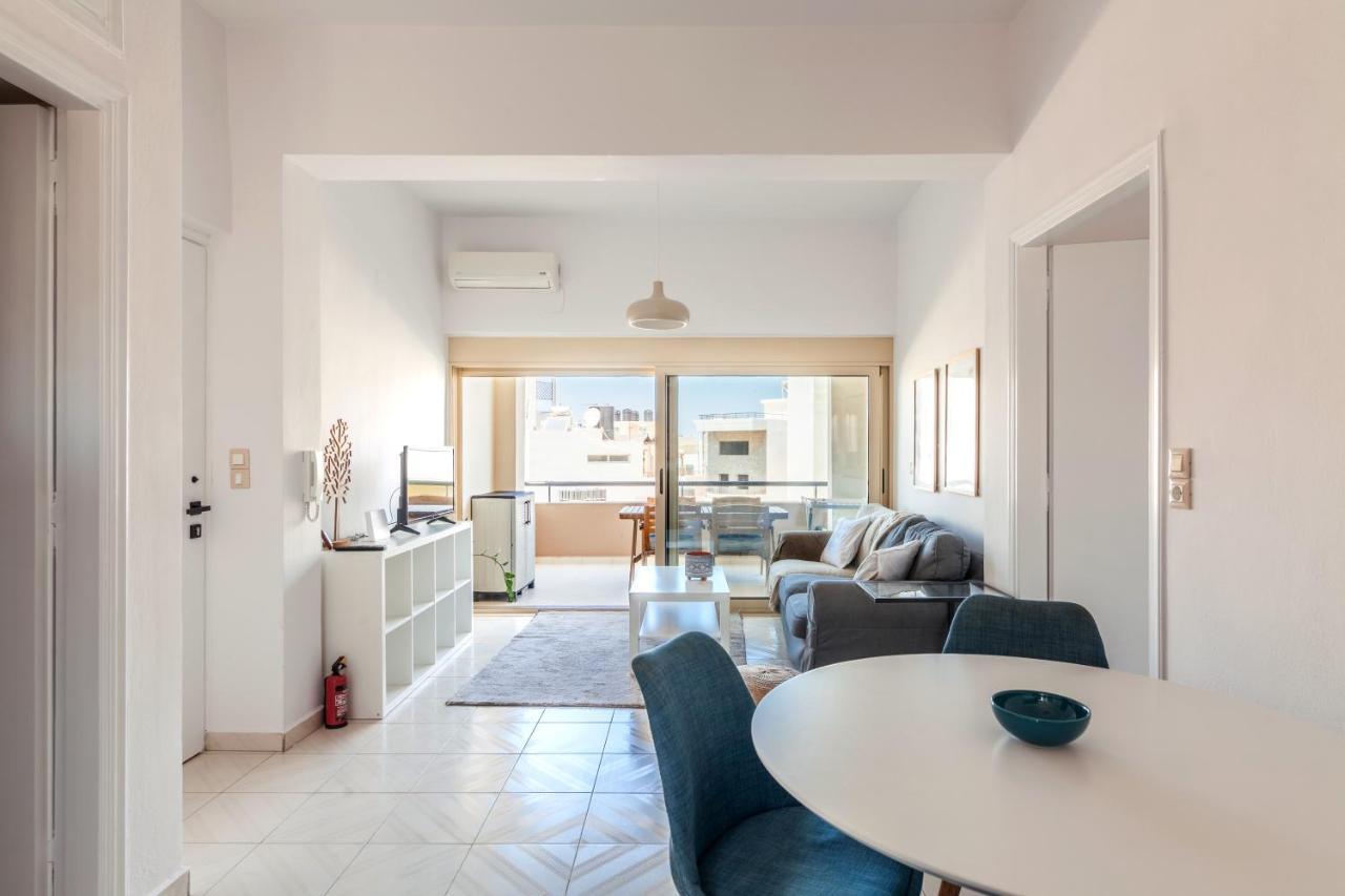 Lovely Apartment Close To The City Center كاندية المظهر الخارجي الصورة