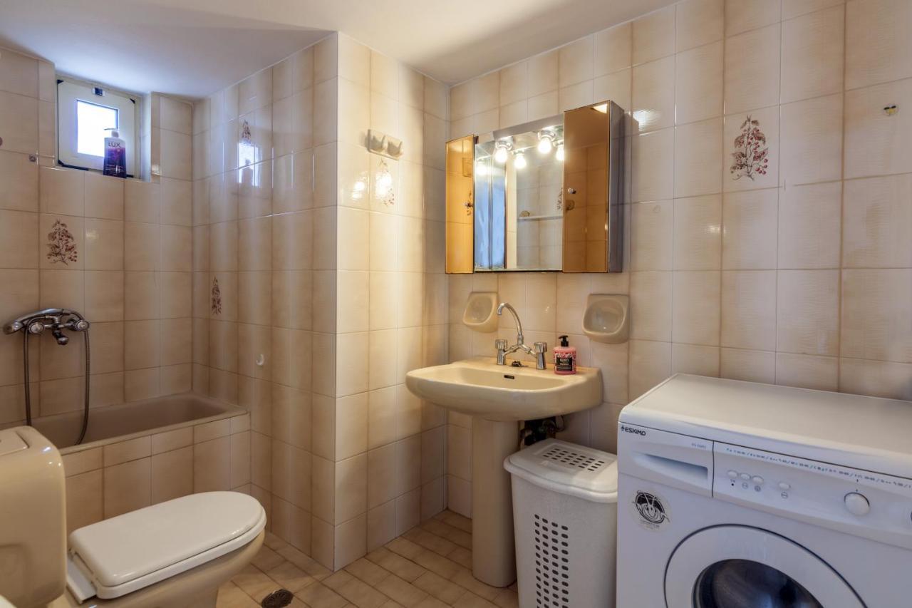 Lovely Apartment Close To The City Center كاندية المظهر الخارجي الصورة