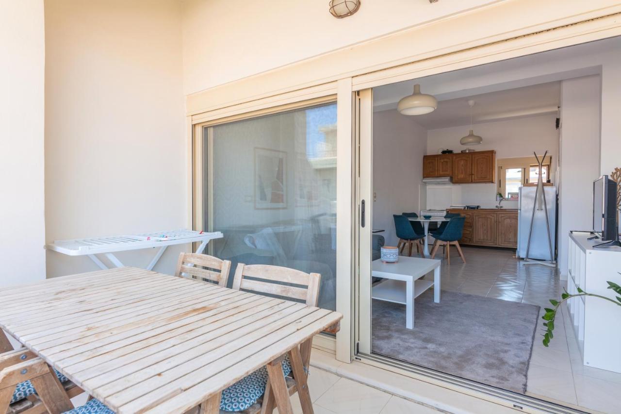 Lovely Apartment Close To The City Center كاندية المظهر الخارجي الصورة